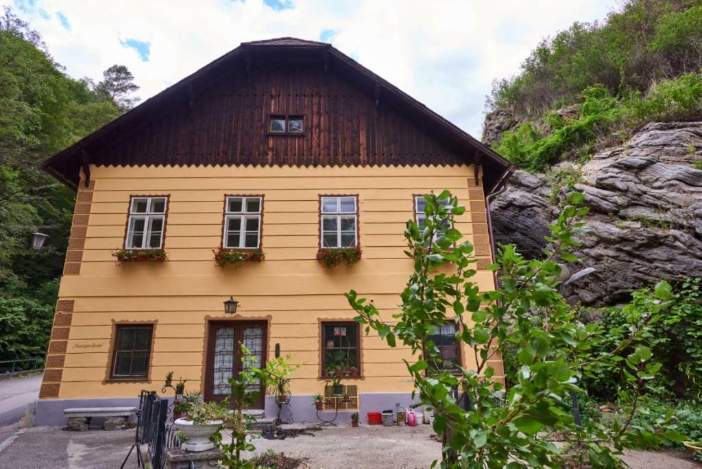 Haus Zum Prater Hotel Spitz an der Donau Bagian luar foto